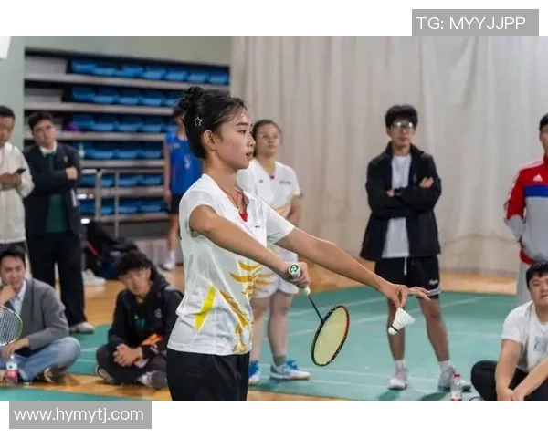 羽毛球逆袭之路:南京羽毛球队奋勇拼搏的真实故事与成长历程 羽毛球逆袭之路:南京羽毛球队奋勇拼搏的真实故事与成长历程