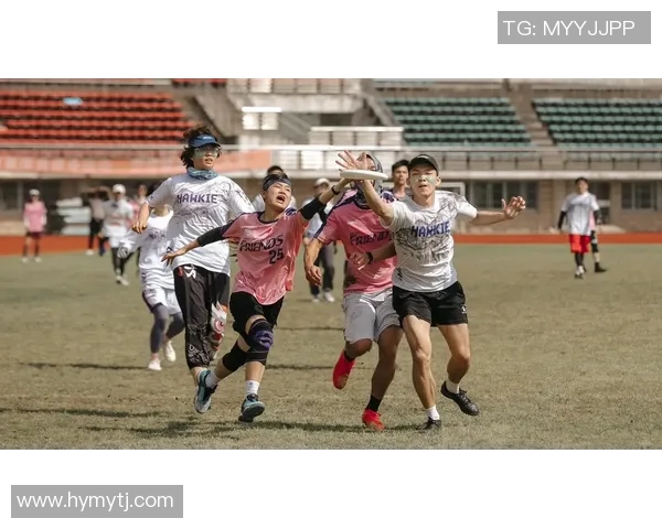 聚焦飞盘运动:杭州飞盘队的技术创新与战术分析探讨 聚焦飞盘运动:杭州飞盘队的技术创新与战术分析探讨